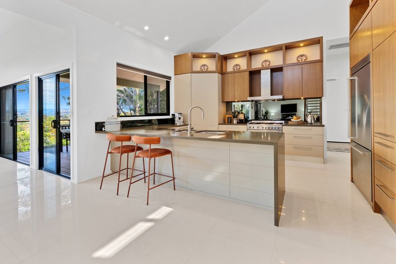 Photo - 18 Maralinga Drive, Ashmore QLD 4214 - Image 17