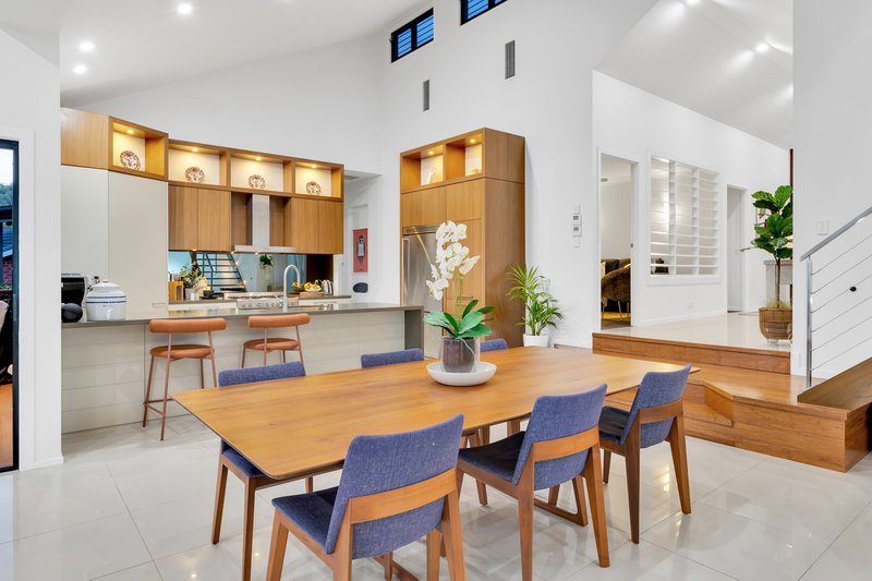 Photo - 18 Maralinga Drive, Ashmore QLD 4214 - Image 18
