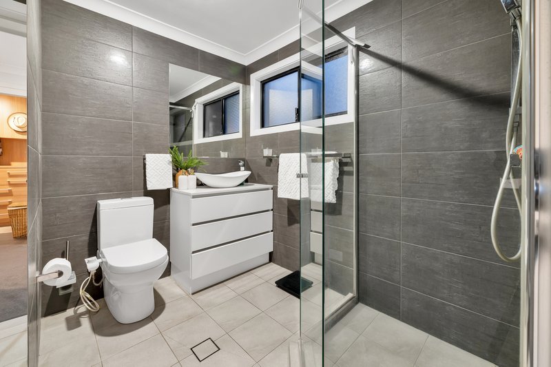 Photo - 18 Maralinga Drive, Ashmore QLD 4214 - Image 23