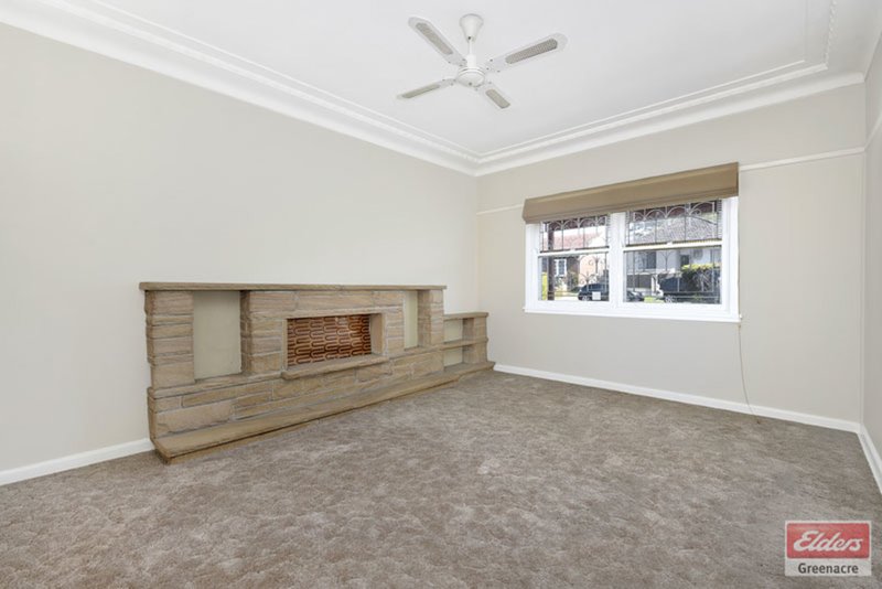 Photo - 18 Margaret Street, Greenacre NSW 2190 - Image 3