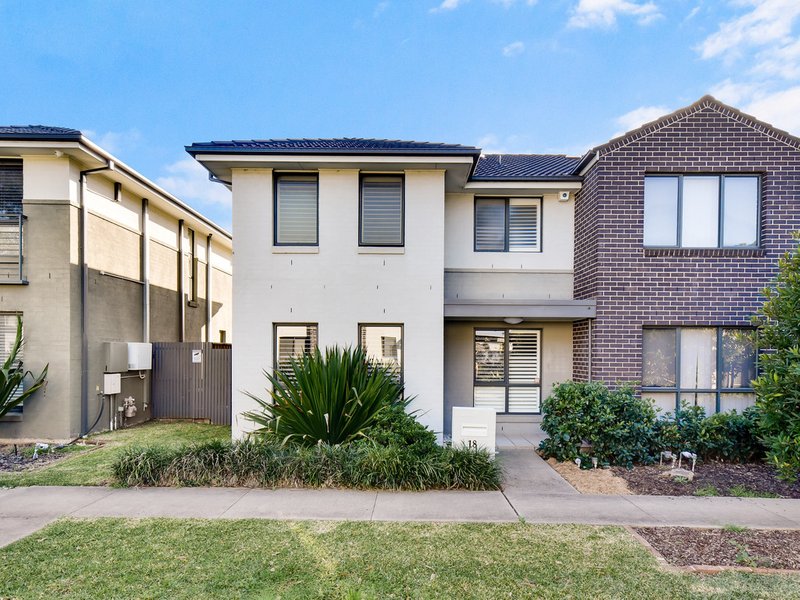 18 Mariner Street, Glenfield NSW 2167