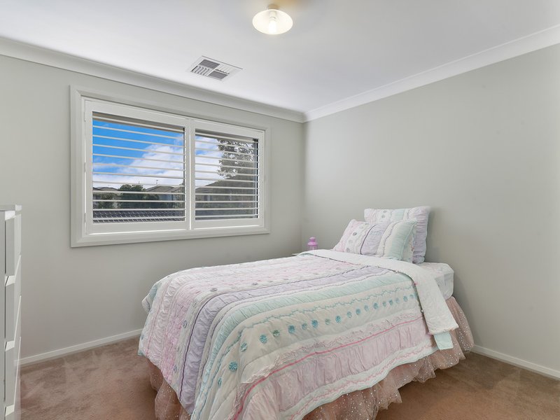 Photo - 18 Mariner Street, Glenfield NSW 2167 - Image 8