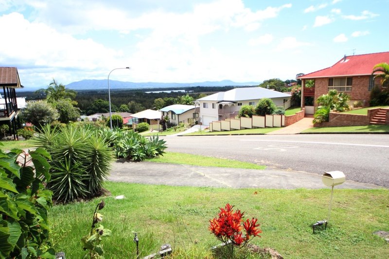 Photo - 18 Marlin Dr , South West Rocks NSW 2431 - Image 6