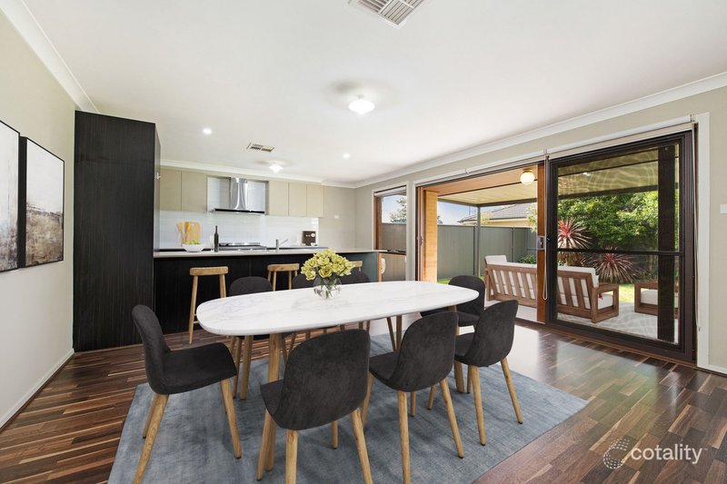 Photo - 18 Marshall Avenue, Ropes Crossing NSW 2760 - Image 3