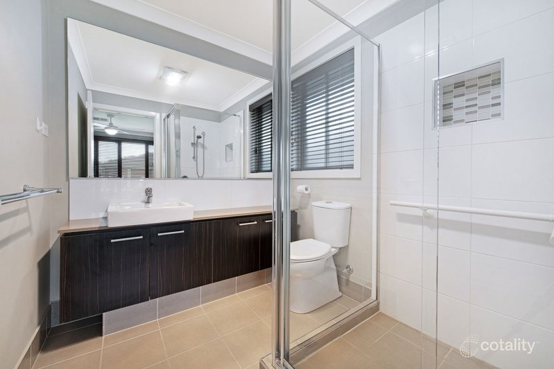 Photo - 18 Marshall Avenue, Ropes Crossing NSW 2760 - Image 6