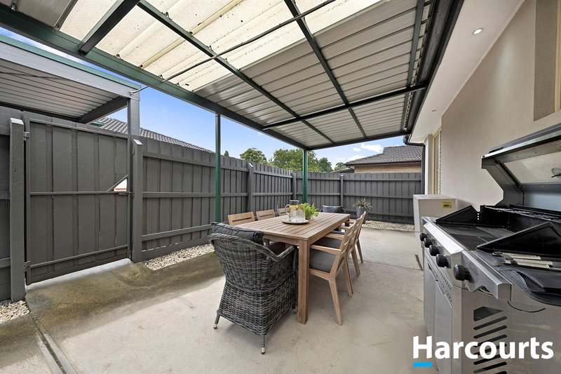 Photo - 1/8 Matlock Road, Wantirna South VIC 3152 - Image 10