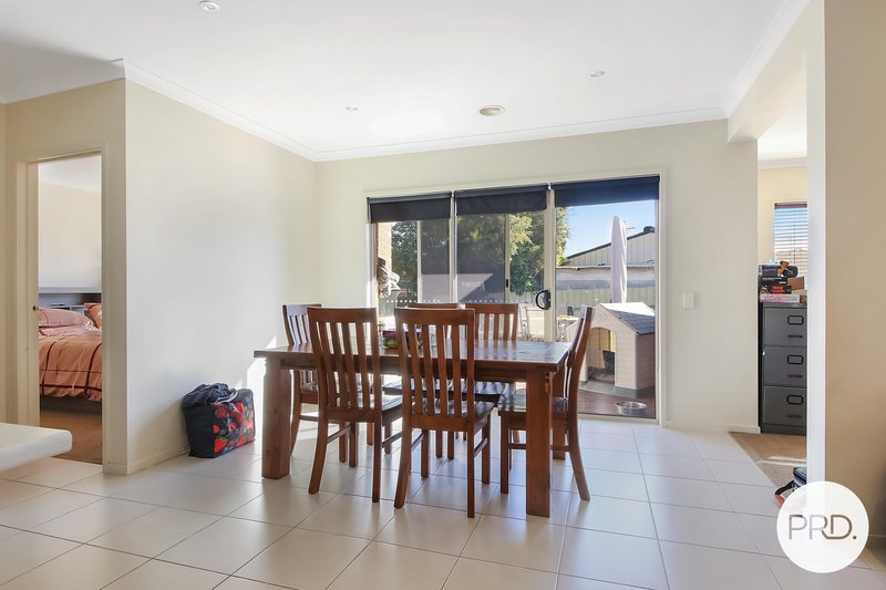 Photo - 18 Mcauliffe Street, Wodonga VIC 3690 - Image 5