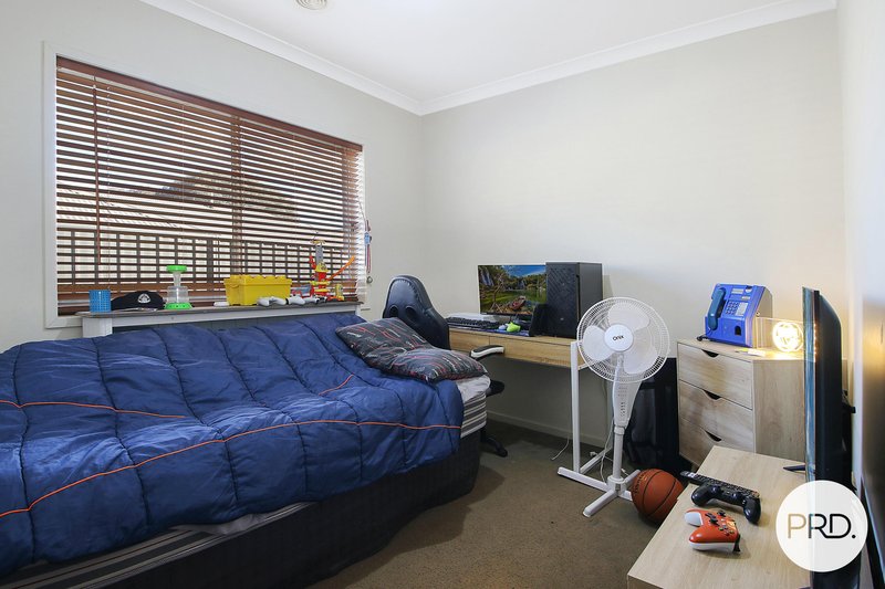 Photo - 18 Mcauliffe Street, Wodonga VIC 3690 - Image 11