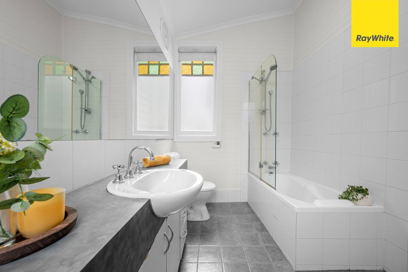 Photo - 18 Mcconnell Street, Kensington VIC 3031 - Image 7