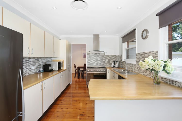 Photo - 18 Mcewan Avenue, Winston Hills NSW 2153 - Image 5