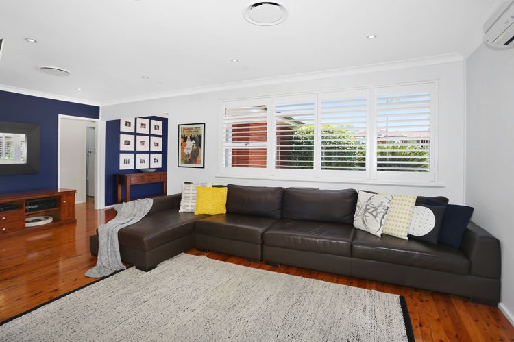 Photo - 18 Mcewan Avenue, Winston Hills NSW 2153 - Image 6