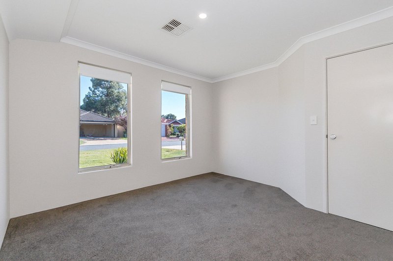 Photo - 18 Mcewing Road, Redcliffe WA 6104 - Image 14