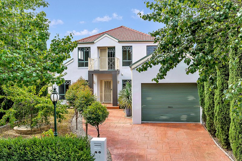 18 Mcginness Avenue, Roxburgh Park VIC 3064