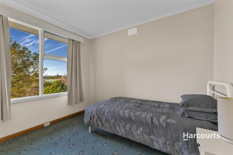 Photo - 18 Mcgrath Street, Upper Burnie TAS 7320 - Image 10