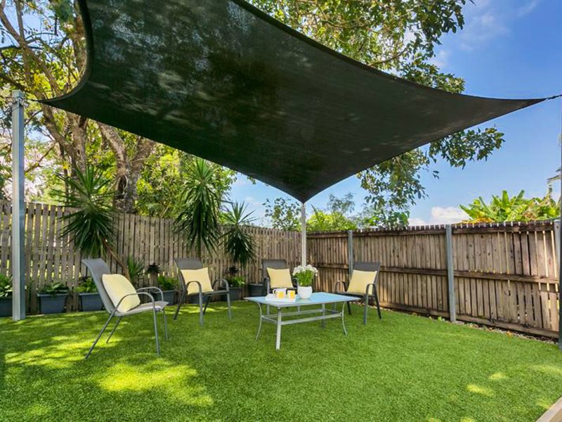 Photo - 18 Mcgregor Street, Manoora QLD 4870 - Image 15