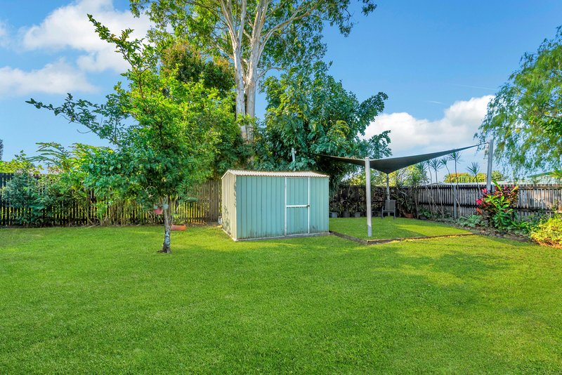 Photo - 18 Mcgregor Street, Manoora QLD 4870 - Image 18