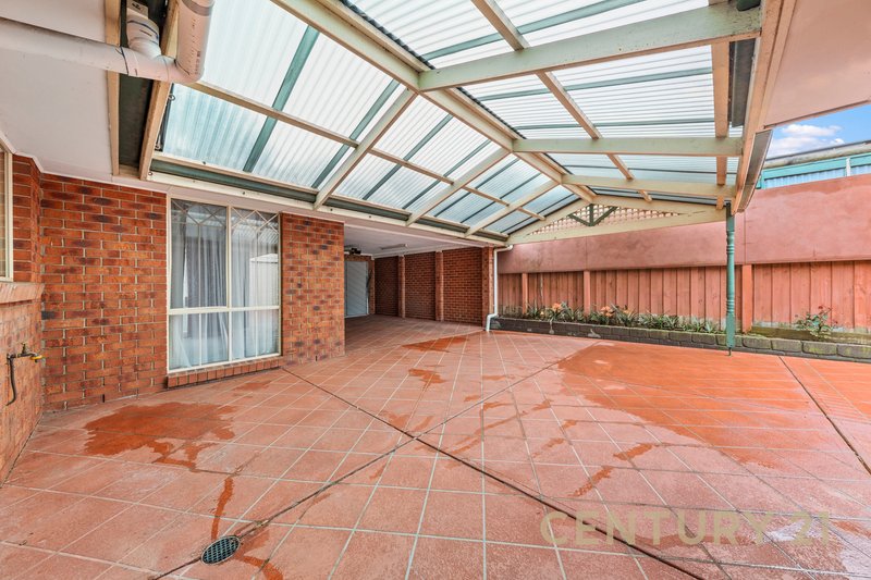 Photo - 18 Mcmaster Court, Pakenham VIC 3810 - Image 11