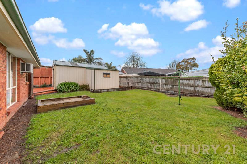 Photo - 18 Mcmaster Court, Pakenham VIC 3810 - Image 12