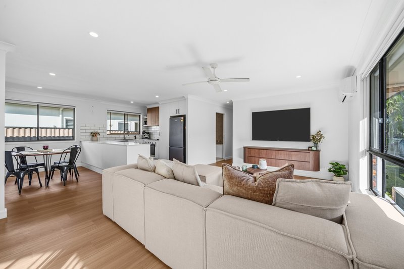 Photo - 18 Medika Street, Runaway Bay QLD 4216 - Image 5