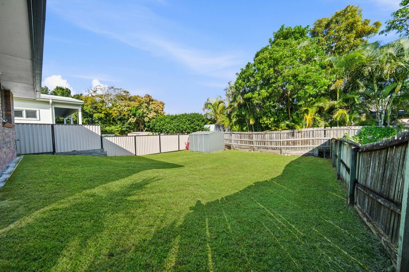 Photo - 18 Medika Street, Runaway Bay QLD 4216 - Image 18