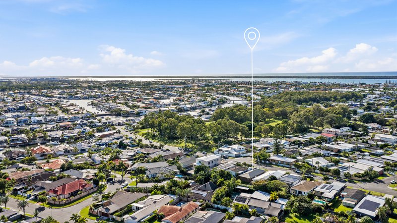 Photo - 18 Medika Street, Runaway Bay QLD 4216 - Image 21
