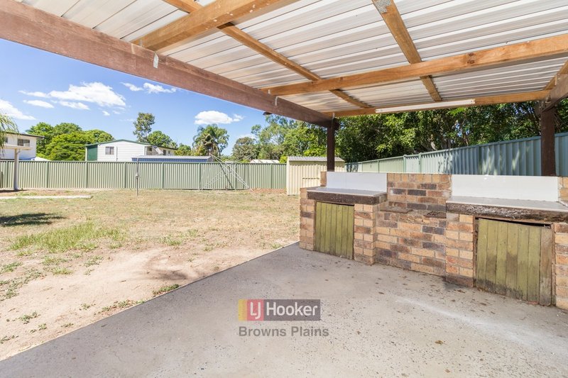 Photo - 18 Melinda Street, Marsden QLD 4132 - Image 11