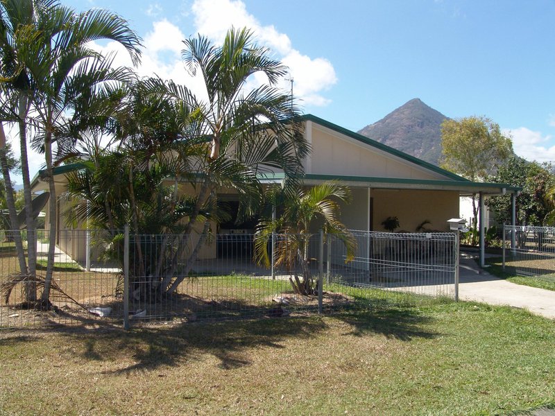 1/8 Mendelsohn Street, Gordonvale QLD 4865