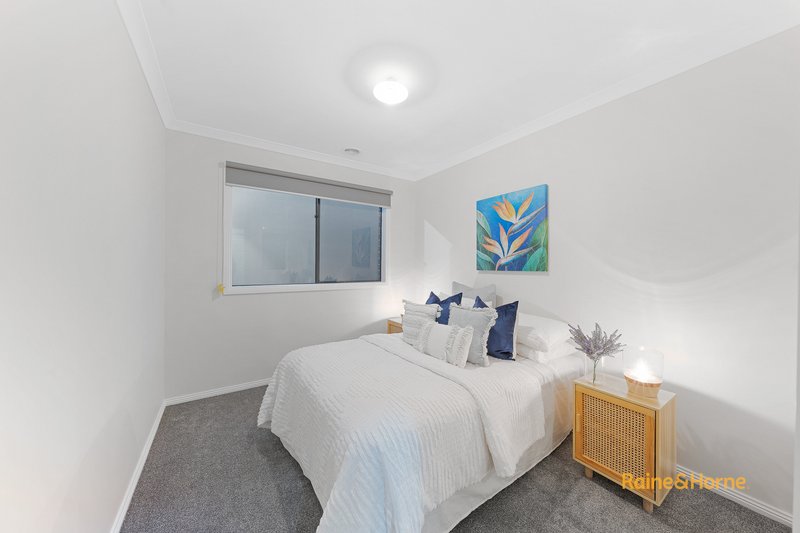 Photo - 18 Messmate Street, Officer VIC 3809 - Image 7