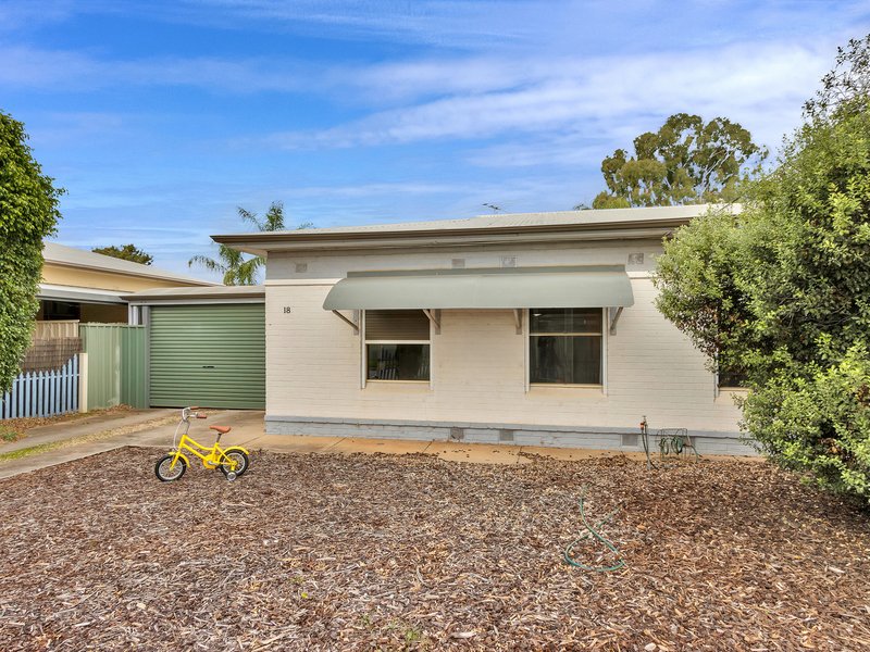 18 Milford Avenue, Salisbury North SA 5108