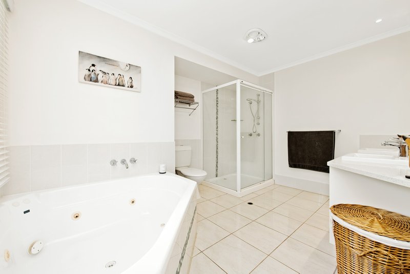 Photo - 18 Millstream Court, Buderim QLD 4556 - Image 11