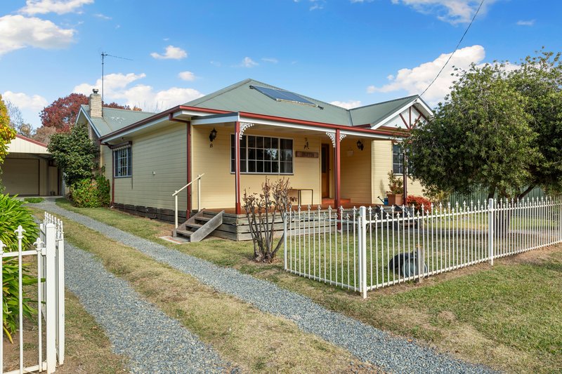 18 Minerva Street, Mansfield VIC 3722