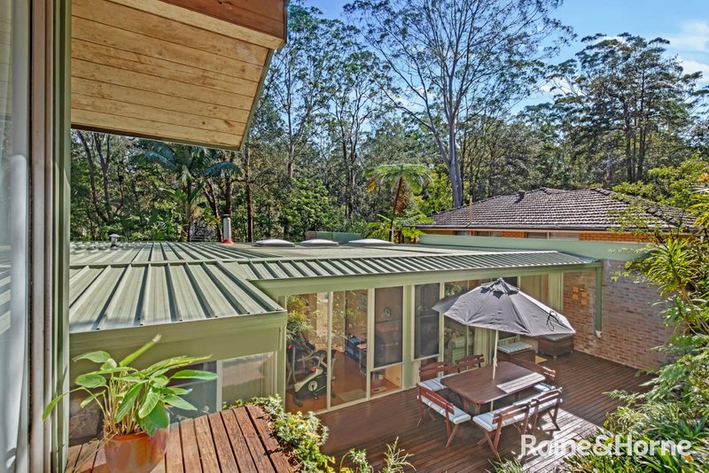 Photo - 18 Minnamurra Place, Pymble NSW 2073 - Image 10