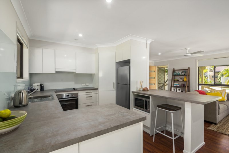 Photo - 18 Mirreen Drive, Tugun QLD 4224 - Image 5