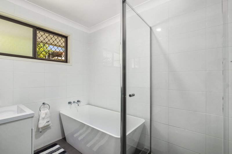 Photo - 18 Mirreen Drive, Tugun QLD 4224 - Image 10