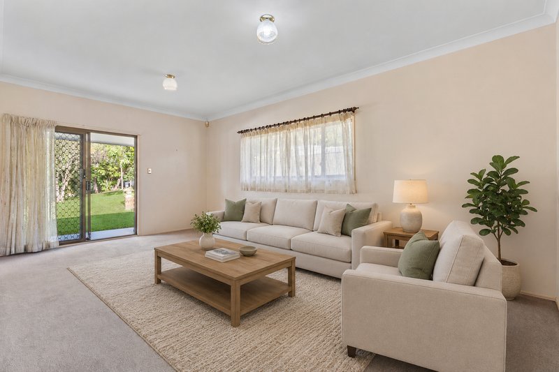 Photo - 18 Mobbs Place, Ormeau QLD 4208 - Image 9