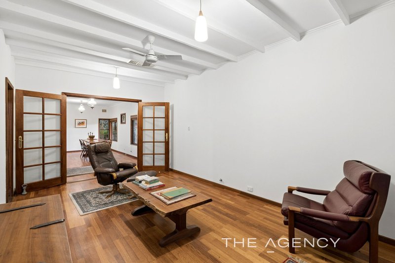 Photo - 18 Mofflin Avenue, Darlington WA 6070 - Image 11