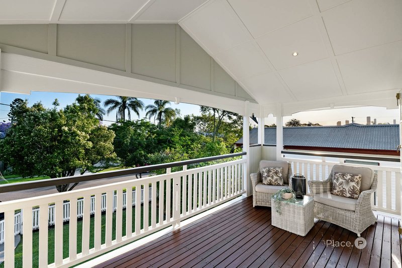 Photo - 18 Moolabar Street, Morningside QLD 4170 - Image 2