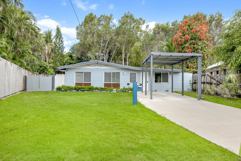 18 Moonah Street, Holloways Beach QLD 4878