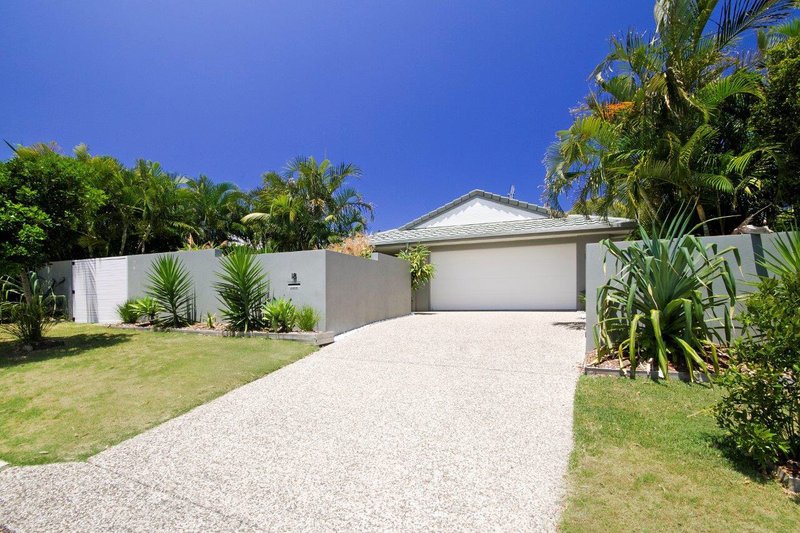 Photo - 18 Moonbeam Crescent, Castaways Beach QLD 4567 - Image 4