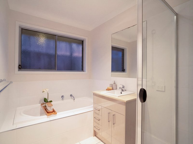 Photo - 18 Moondani Drive, Gilston QLD 4211 - Image 10