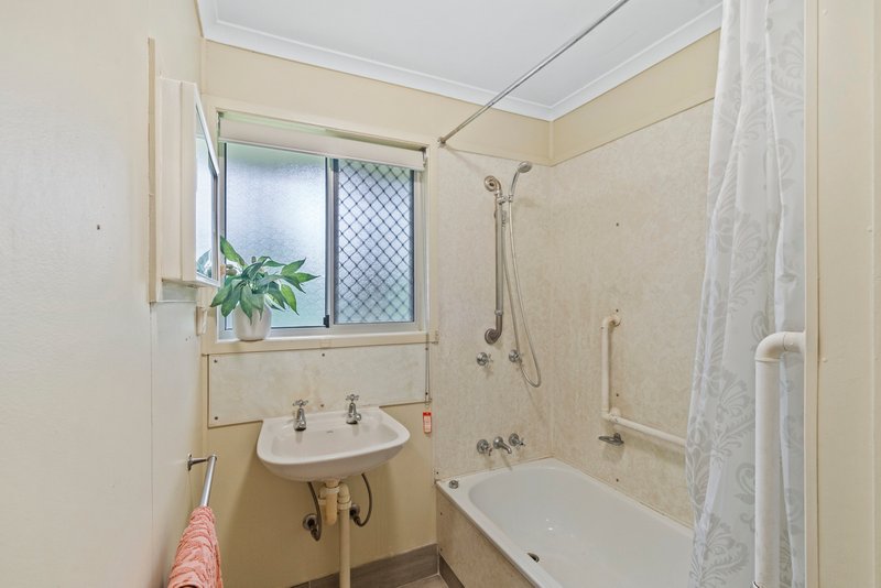 Photo - 18 Moonstone Place, Acacia Ridge QLD 4110 - Image 14