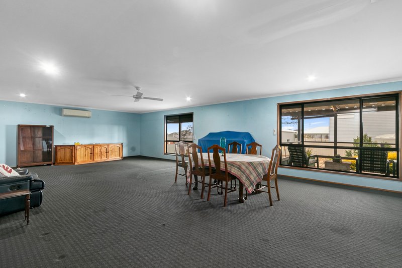 Photo - 18 Moontana Avenue, Moonta Bay SA 5558 - Image 12