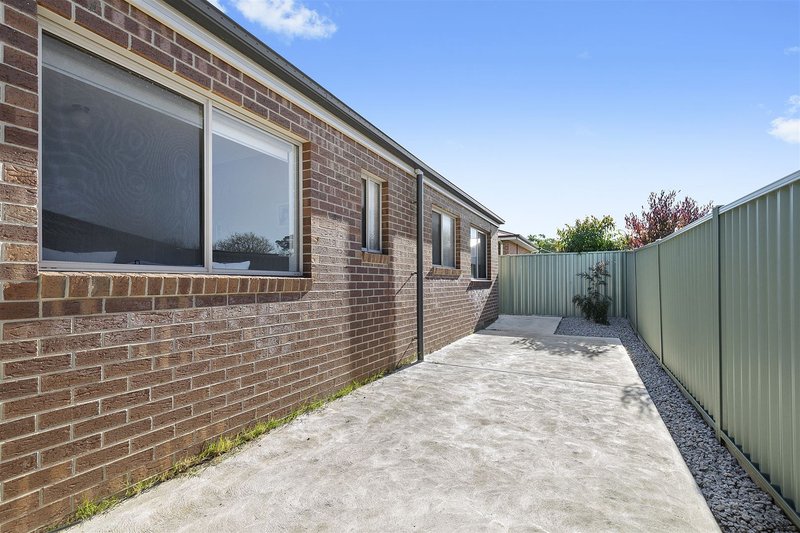 Photo - 18 Moorabool Drive, Ballan VIC 3342 - Image 11