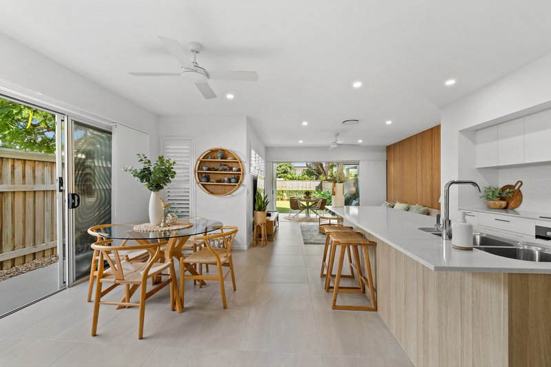 Photo - 1/8 Moore Street, Victoria Point QLD 4165 - Image 1