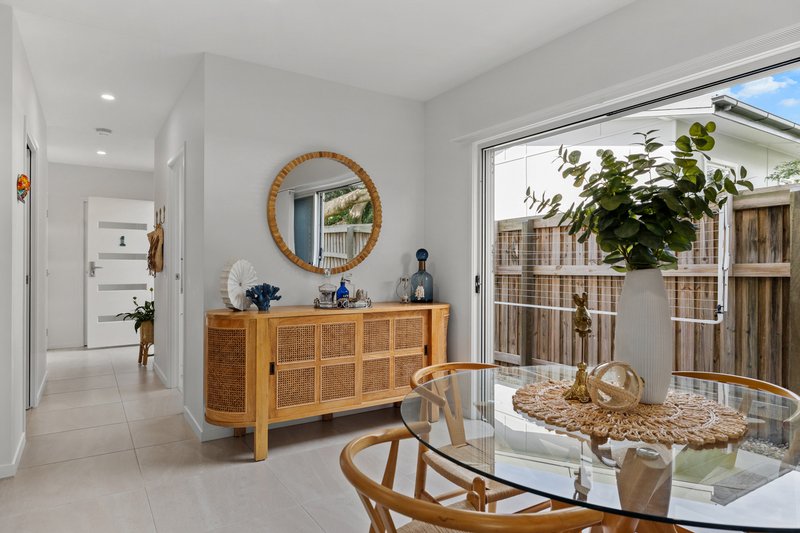 Photo - 1/8 Moore Street, Victoria Point QLD 4165 - Image 6