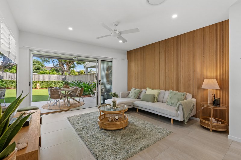 Photo - 1/8 Moore Street, Victoria Point QLD 4165 - Image 7