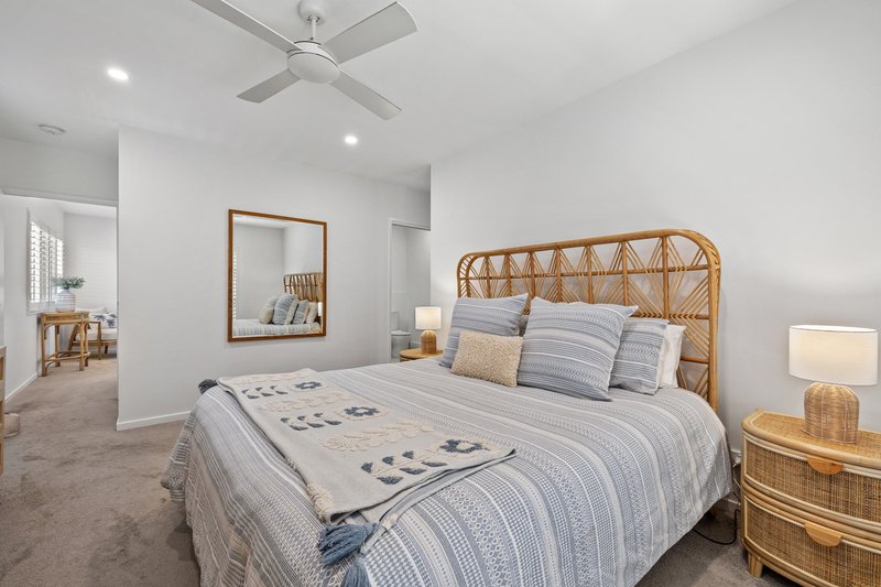 Photo - 1/8 Moore Street, Victoria Point QLD 4165 - Image 11