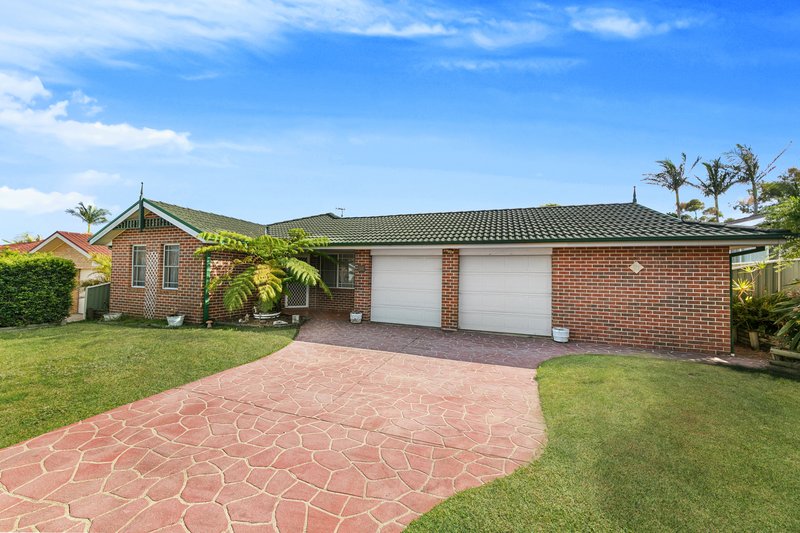 18 Mootay Close, Buff Point NSW 2262