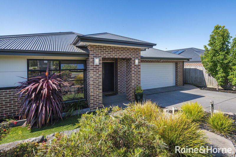 18 Morand Street, Gisborne VIC 3437