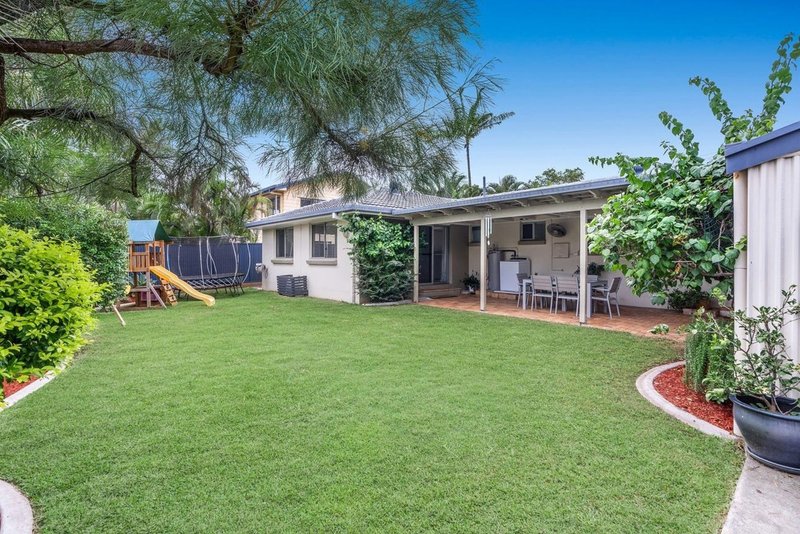 Photo - 18 Morden Street, Birkdale QLD 4159 - Image 12